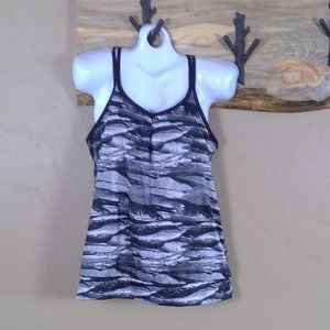 Energy Zone Size L activewear racerback tank top